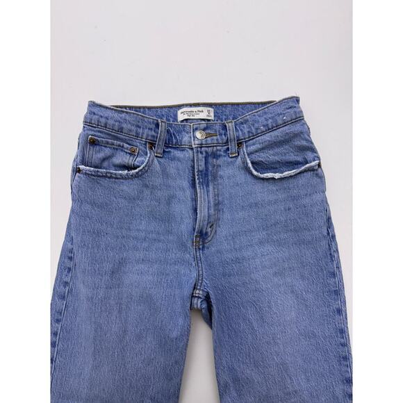 Abercrombie 90's relaxed jean high rise - 4/27 regular - Picture 4 of 5